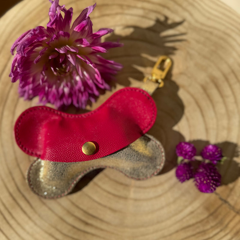 THE WILD STRAWBERRY & GOLD PEEKAPOO