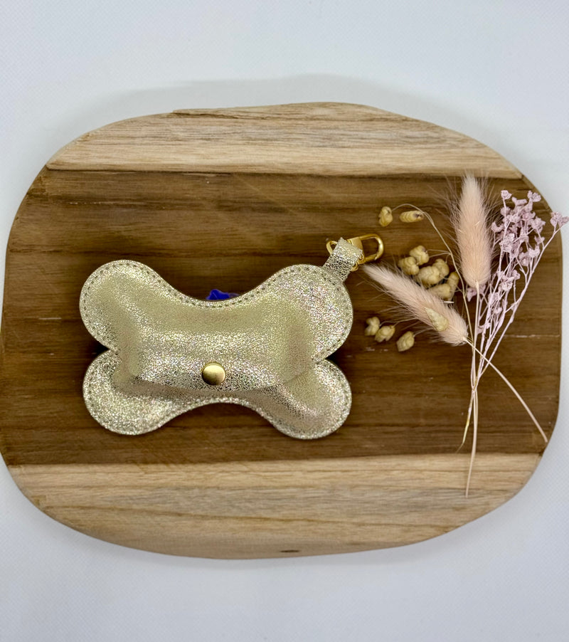 THE GOLD PEEKAPOO