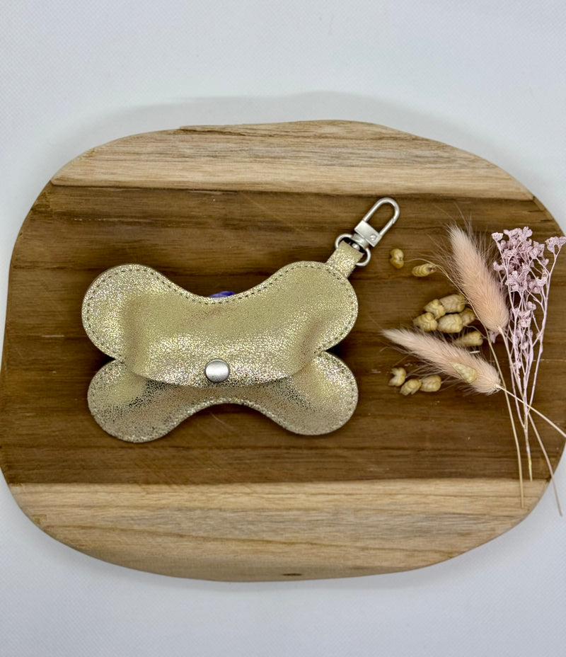 THE GOLD PEEKAPOO