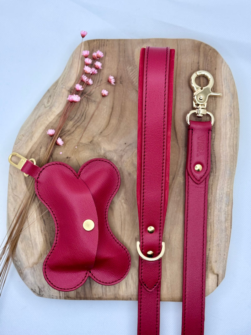 LA CLASSIQUE SCARLET