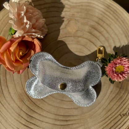 THE SILVER PEEKAPOO